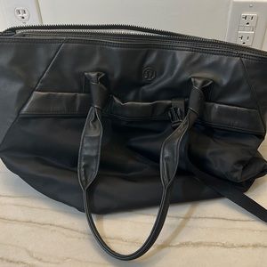 Lululemon bag